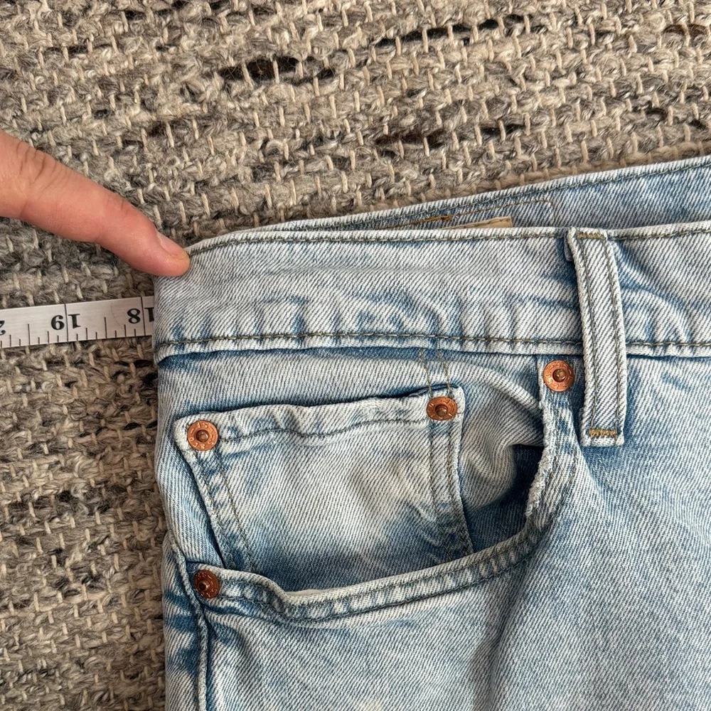 Levi's 541 premium light wash jeans